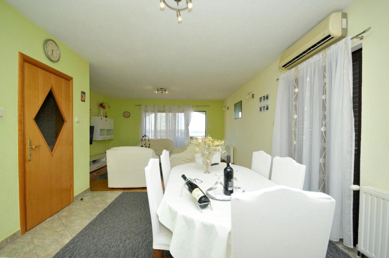 Roso Apartment With Sea View Trogir Exterior foto